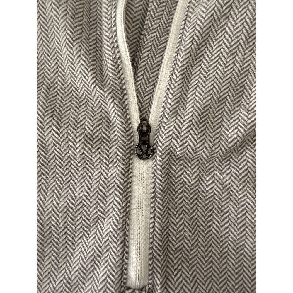 Lululemon Women's Kanto Catch Me 1/2 Zip Top Heather White Slate grey Size 8 - Picture 13 of 16